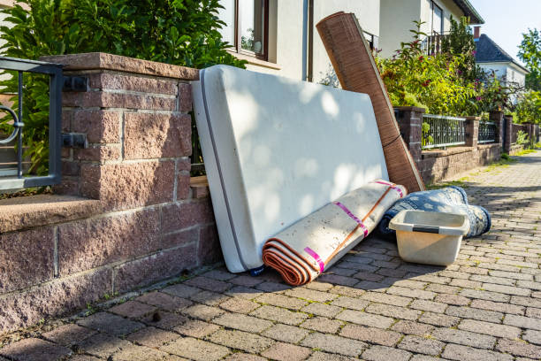 Attic Cleanout Services in Lincoln Beach, OR